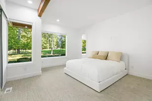 17 N Stonebridge Dr, Charlevoix, MI 49720 - Photo 14