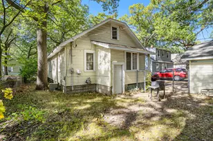 1976 Leahy St, Muskegon, MI 49442 - Photo 16