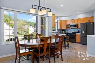 4478 Burton Forest Ct SE, Grand Rapids, MI 49546 - Photo 8
