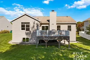 4478 Burton Forest Ct SE, Grand Rapids, MI 49546 - Photo 36