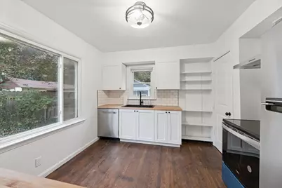 69 W Coolidge Avenue, Battle Creek, MI 49037 - Photo 8