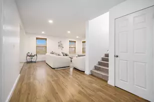 6649 Maplelawn Dr, Ypsilanti, MI 48197 - Photo 10