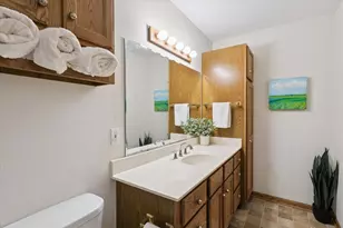 2486 Falcon Pointe Dr NW, Grand Rapids, MI 49534 - Photo 22