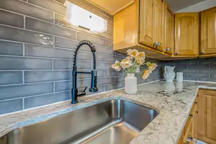 3300 Alpine Dr, Ann Arbor, MI 48108 - Photo 8