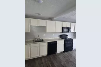 1234 W Allegan Street, Lansing, MI 48915 - Photo 8