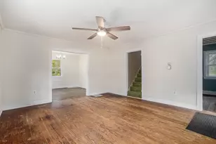 307 Locust St, Marshall, MI 49068 - Photo 14