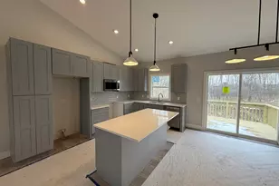 3630 Tulipleaf Dr, Holland, MI 49424 - Photo 4