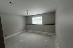 3654 Tulipleaf Dr, Holland, MI 49424 - Photo 12