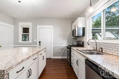 1411 Union Avenue NE, Grand Rapids, MI 49505 - Photo 16