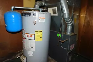 276 McKinley Ave N, Battle Creek, MI 49017 - Photo 18