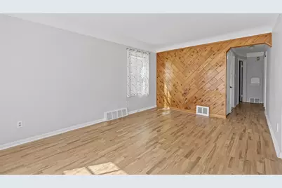 7210 Buckingham Ave Avenue, Allen Park, MI 48101 - Photo 6