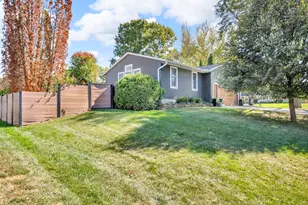 4870 Fleetwood Ln, Jackson, MI 49201 - Photo 10