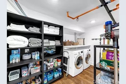 22 Jefferson Avenue SE, Grand Rapids, MI 49503 - Photo 54