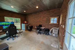 4661 W River Rd, Muskegon, MI 49445 - Photo 46