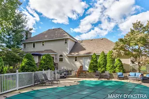 145 Bay Meadows Dr, Holland, MI 49424 - Photo 6