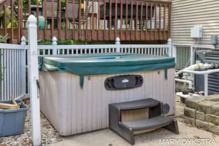 145 Bay Meadows Dr, Holland, MI 49424 - Photo 80