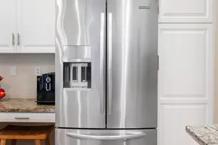 145 Bay Meadows Dr, Holland, MI 49424 - Photo 20