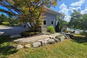 3367 Lone Pine Rd, West Bloomfield, MI 48323 - Photo 2