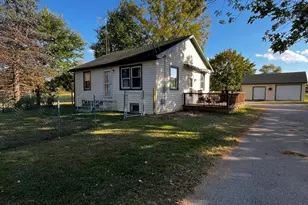 2046 US Hwy 12, Galien, MI 49113 - Photo 2