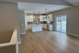 5925 Grand Vista Dr, Coopersville, MI 49404 - Photo 8