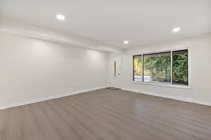 21934 S Nunneley Rd, Clinton Twp, MI 48035 - Photo 6