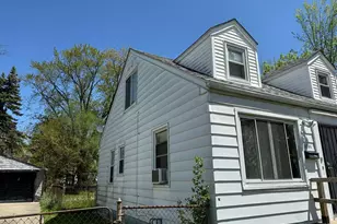 19205 McCormick St, Detroit, MI 48224 - Photo 2