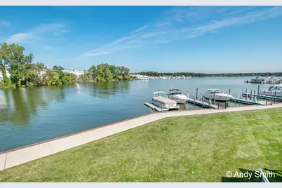 965 W Savidge Street, Spring Lake, MI 49456 - Photo 14