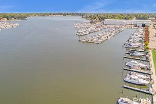 965 W Savidge St, Spring Lake, MI 49456 - Photo 12