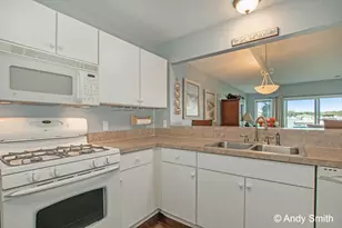 965 W Savidge St, Spring Lake, MI 49456 - Photo 24