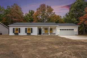 18901 148th Ave, Spring Lake, MI 49456 - Photo 1