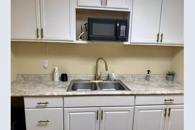 3010 Wildwood Avenue, Jackson, MI 49202 - Photo 30