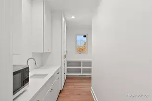 6121 Barry St, Hudsonville, MI 49426 - Photo 10