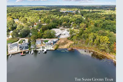 148 Lake Street, Fruitport, MI 49415 - Photo 4