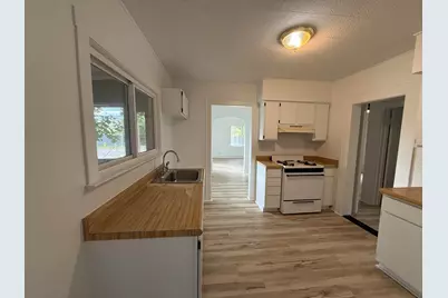 427 Sheldon Street, Kalamazoo, MI 49001 - Photo 12