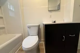 427 Sheldon St, Kalamazoo, MI 49001 - Photo 20