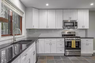 310 W Detroit St, New Buffalo, MI 49117 - Photo 12