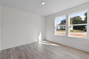 2026 Green Acres Dr, Adrian, MI 49221 - Photo 16