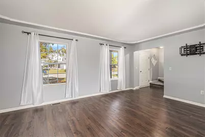 167 Ridgeview Court, Grass Lake, MI 49240 - Photo 4