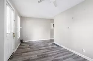 108 N Disbrow St, Cassopolis, MI 49031 - Photo 12