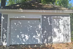 202 W Henry St, Saline, MI 48176 - Photo 4