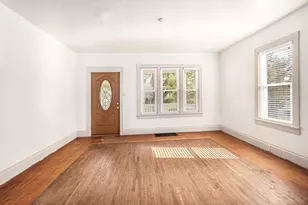 534 Hancock St, Manistee, MI 49660 - Photo 6