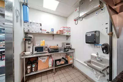 210 W Carleton Road, Hillsdale, MI 49242 - Photo 142