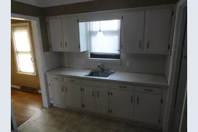 15534 Chestnut Avenue, Eastpointe, MI 48021 - Photo 6