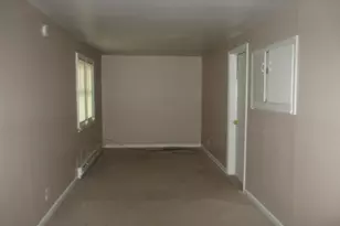 8291 Lozier Ave Ave, Warren, MI 48089 - Photo 10