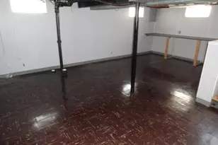 19317 Woodside St, Harper Woods, MI 48225 - Photo 12