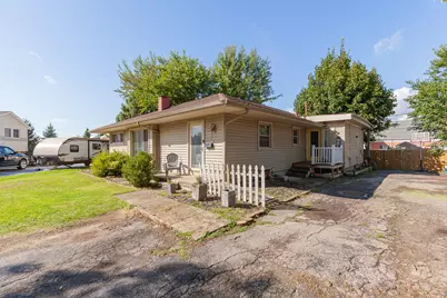 260 Renfrew Avenue, Adrian, MI 49221 - Photo 2