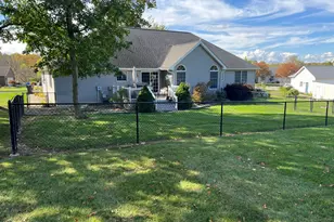 2499 Crestwood Dr, Adrian, MI 49221 - Photo 50