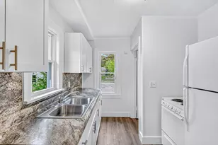 224 E Lincoln Ave, Muskegon, MI 49444 - Photo 30