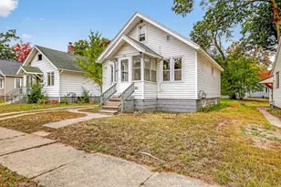 224 E Lincoln Ave, Muskegon, MI 49444 - Photo 6