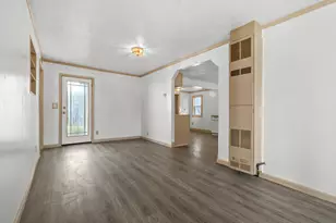 3233 Greenfield Ave, Kalamazoo, MI 49048 - Photo 4